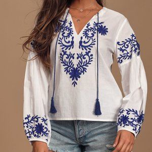 NWOT Lulu's Embroidered Long Sleeve Top